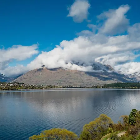 Lakefront Living At Remarkables Retreat Unit 3 Queenstown Exterior photo